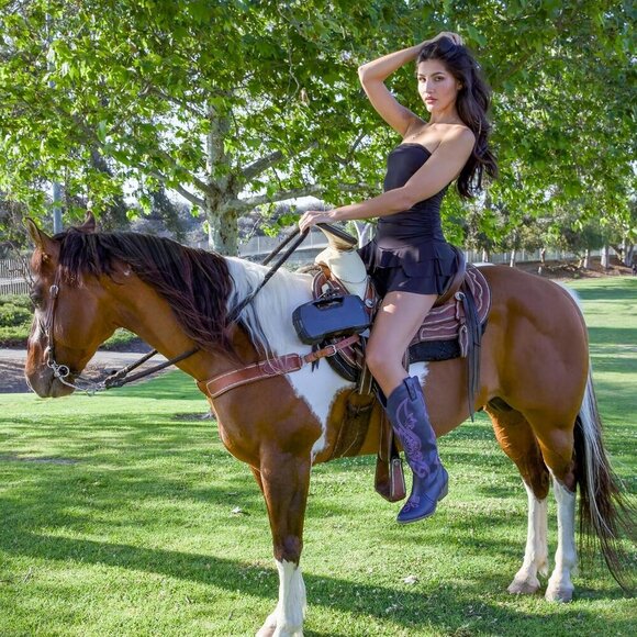 Women's Purple Faux Leather Pointed Toe and Block Heel Classic Embroidered Boot - Picture 3 of 6